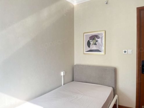 合租·恒大天府半岛4期 4居室 西卧