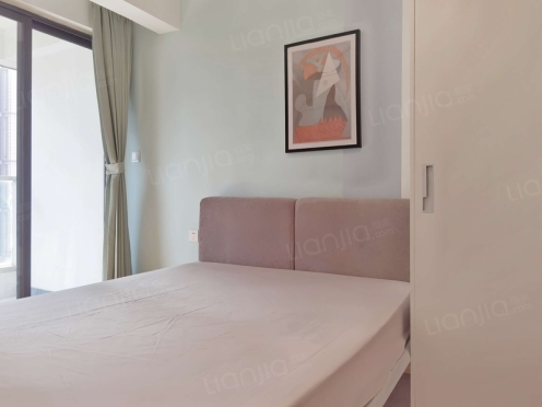 合租·中德英伦世邦K区 5居室 南卧