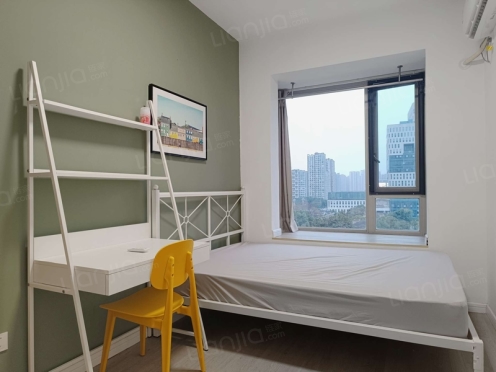 合租·新鸿基悦城 4居室 西卧