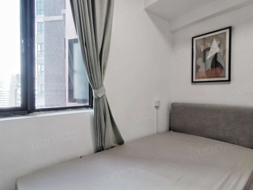 合租·麓府 4居室 北卧