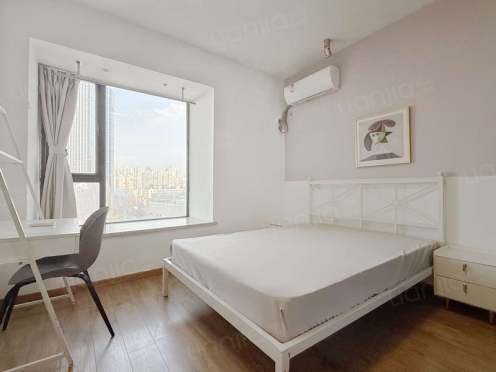 合租·晶蓝半岛二期 4居室 东北卧