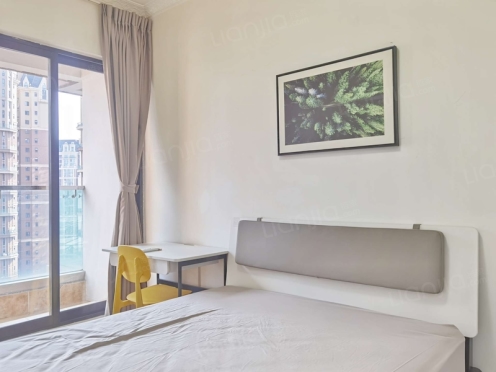 合租·中德英伦世邦K区 4居室 东南卧