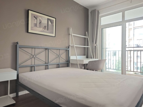 合租·东洪广厦 3居室 西北卧