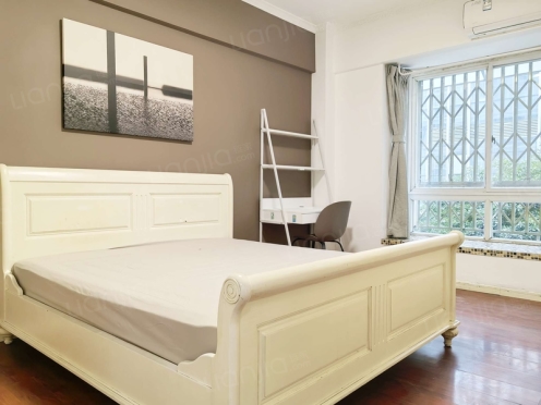 合租·卧龙晓城 4居室 东卧