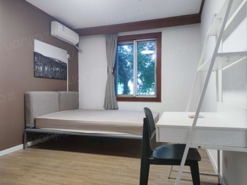 合租·芳草地 4居室 北卧