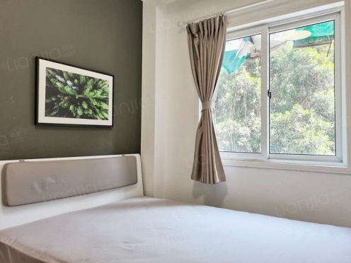 合租·双楠花园 4居室 南卧