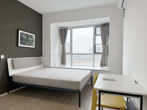 合租·中加水岸 4居室 东北卧