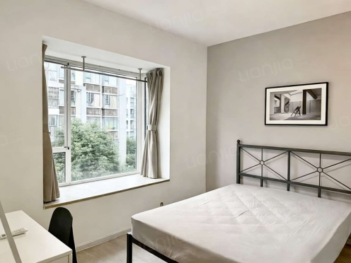 合租·金楠国际 4居室 南卧