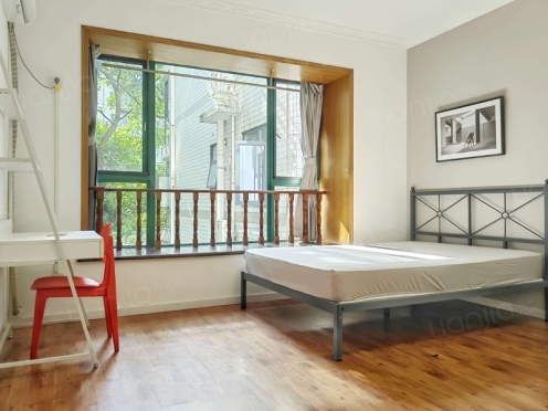 合租·香格里拉花园 4居室 东卧