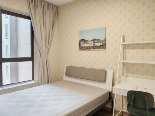 合租·观园国际 4居室 南卧