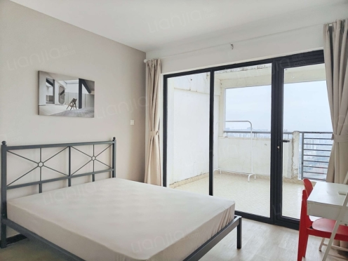 合租·蓝光凯丽香江 4居室 西南卧