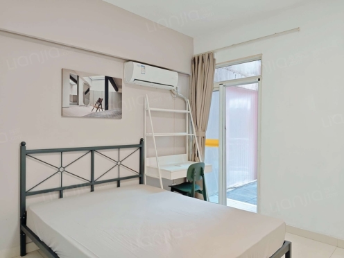 合租·盛世年华 4居室 西南卧