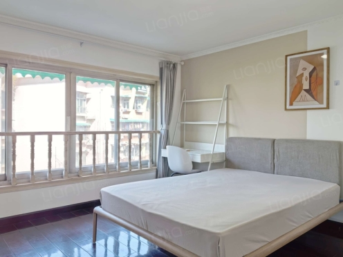 合租·二十一世纪花园四期 4居室 东北卧