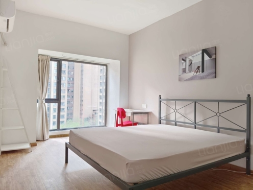 合租·保利百合花园 5居室 西卧