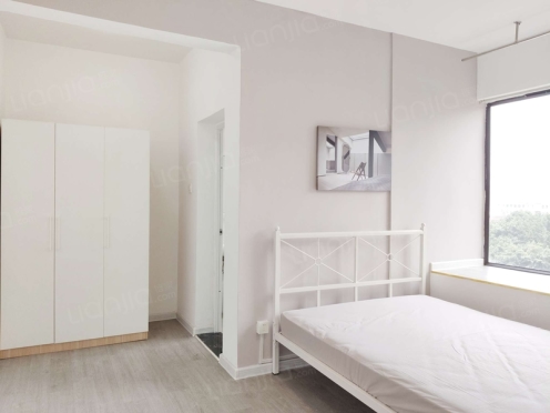 合租·保利心语花园二期 5居室 西卧