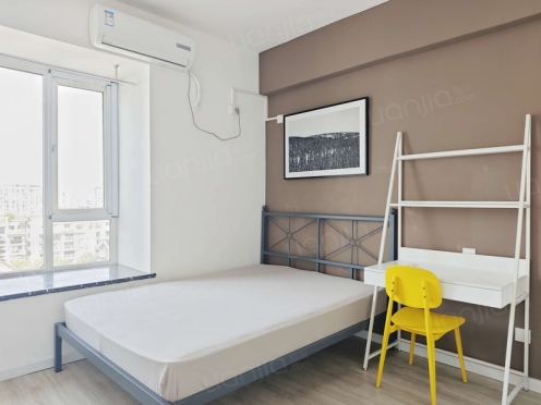 合租·听城 3居室 北卧