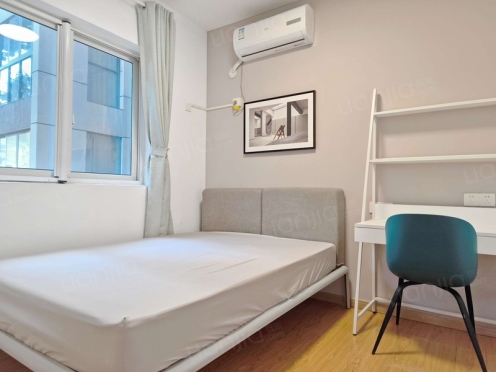 合租·天府滨河湾 3居室 东北卧