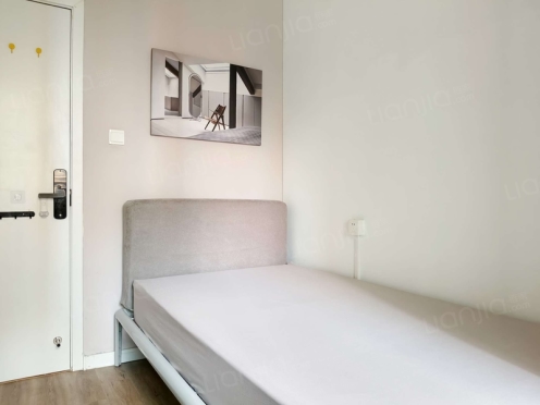 合租·雅颂居二期 5居室 北卧