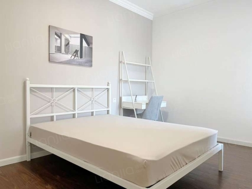 合租·融创香璟台西苑二期 4居室 北卧