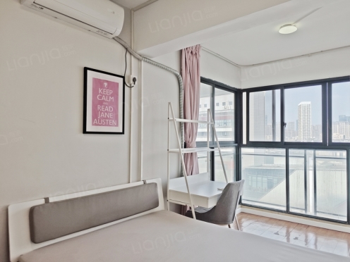 合租·福晟钱隆天下 4居室 东北卧