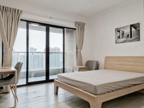 合租·中德英伦世邦K区 4居室 东卧