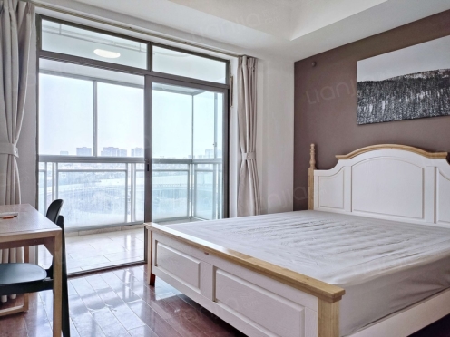 合租·金林俊景 4居室 东卧