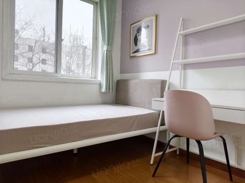 合租·都市金岸 4居室 北卧