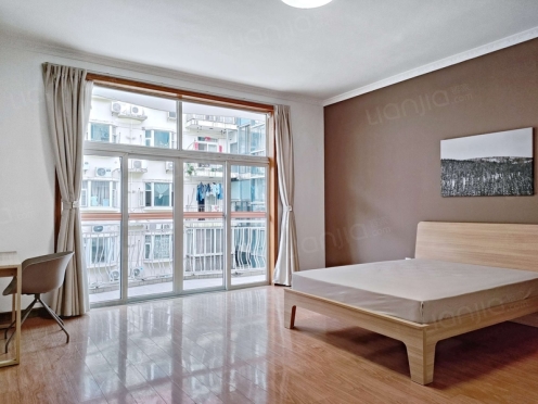 合租·紫荆名园 5居室 南卧