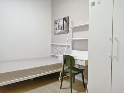 合租·摩卡筑 3居室 西北卧