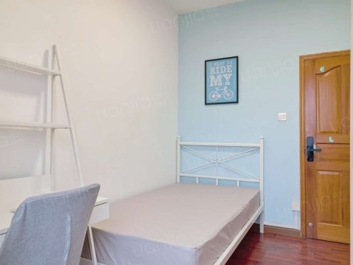 合租·恒森朗晴居 3居室 东卧