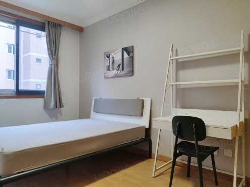 合租·瑞升花园 3居室 南卧