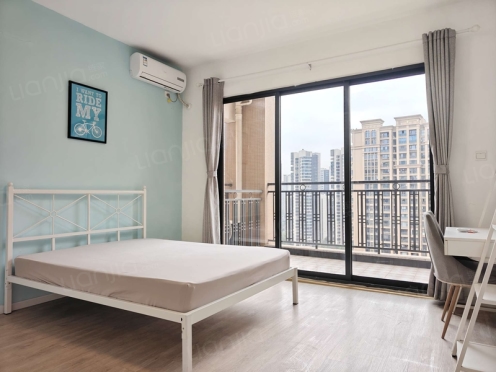 合租·建发天府鹭洲 4居室 东卧