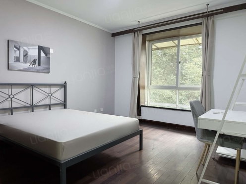 合租·城市绿舟花园 4居室 东南卧