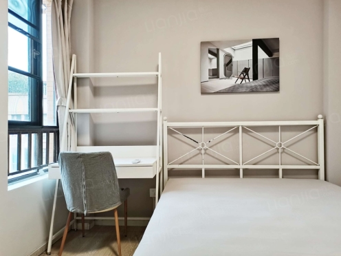 合租·新界三期 4居室 东卧