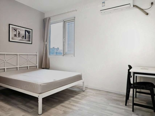 合租·天和国际 4居室 西卧