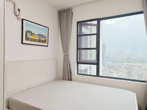 合租·万科金域华府 4居室 西南卧