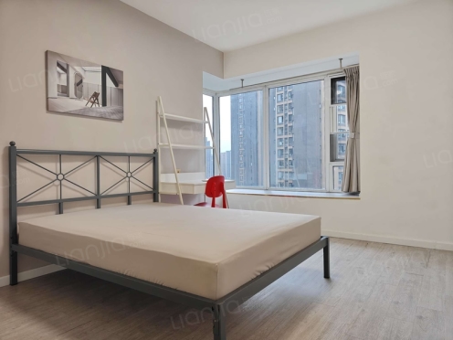 合租·华润凤凰城二期 4居室 西南卧