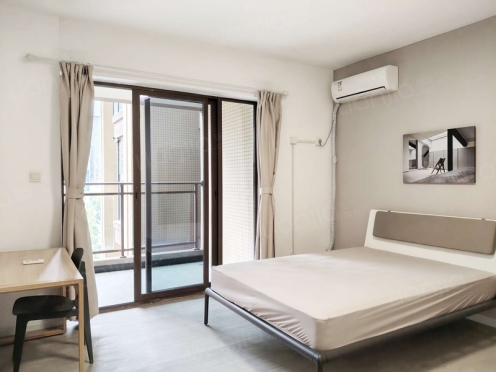 合租·香月湖 5居室 东卧