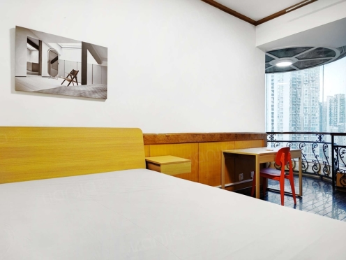 合租·学府花园 4居室 东卧