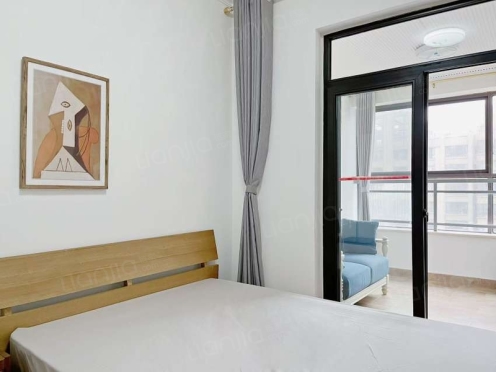 合租·领馆国际城 4居室 南卧