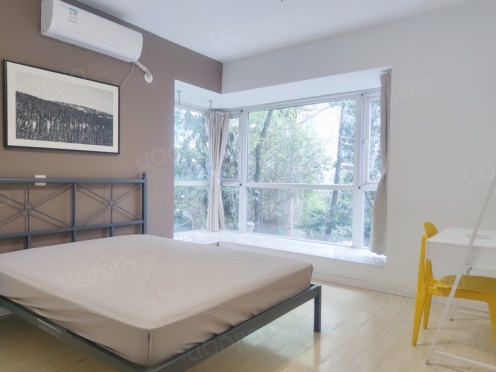 合租·红牌楼广场 4居室 南卧