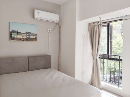 合租·保利百合花园 5居室 西卧