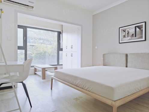 合租·普得先锋国际 4居室 西北卧