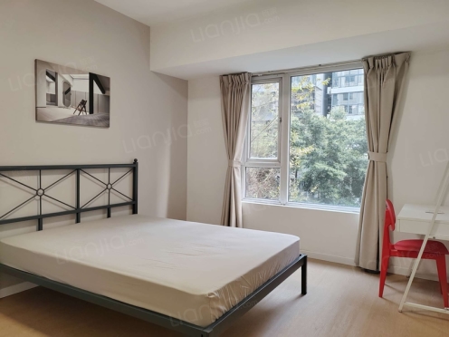 合租·金科一城 4居室 南卧