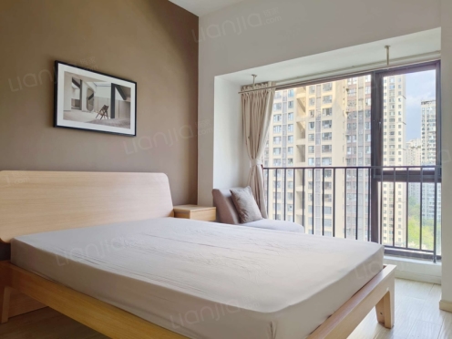 合租·保利百合花园 4居室 东北卧