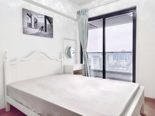 合租·麓府 4居室 南卧