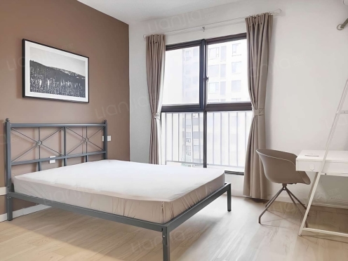 合租·首信首御 4居室 东卧