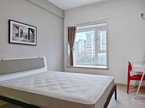 合租·诺金山 3居室 南卧