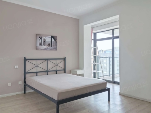 合租·花间集 4居室 南卧