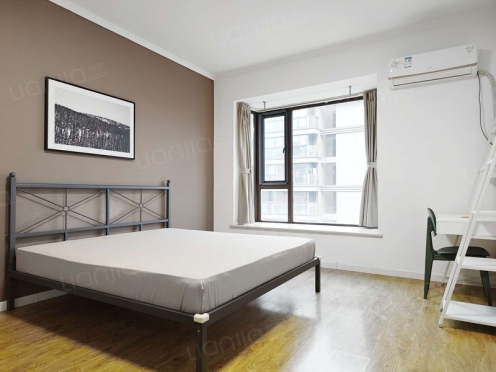 合租·南延新苑 3居室 西北卧